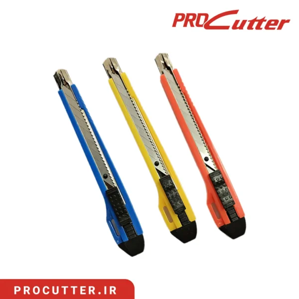 mini42-cover کاتر کوچک شینوی پلاستیکی با قفل اتومات
